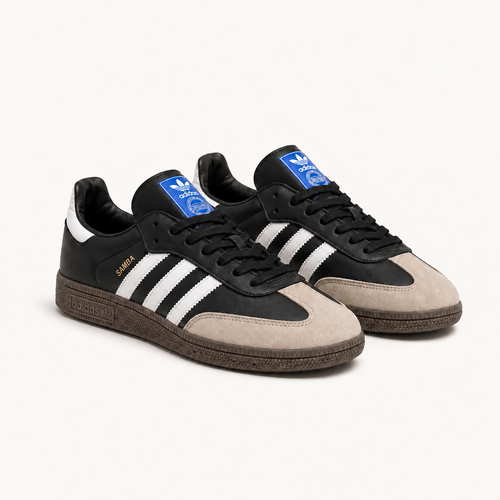 Adidas Samba noire pour homme, vue trois-quarts
