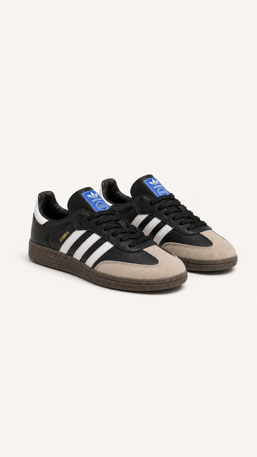 Adidas Samba noire pour homme, vue trois-quarts